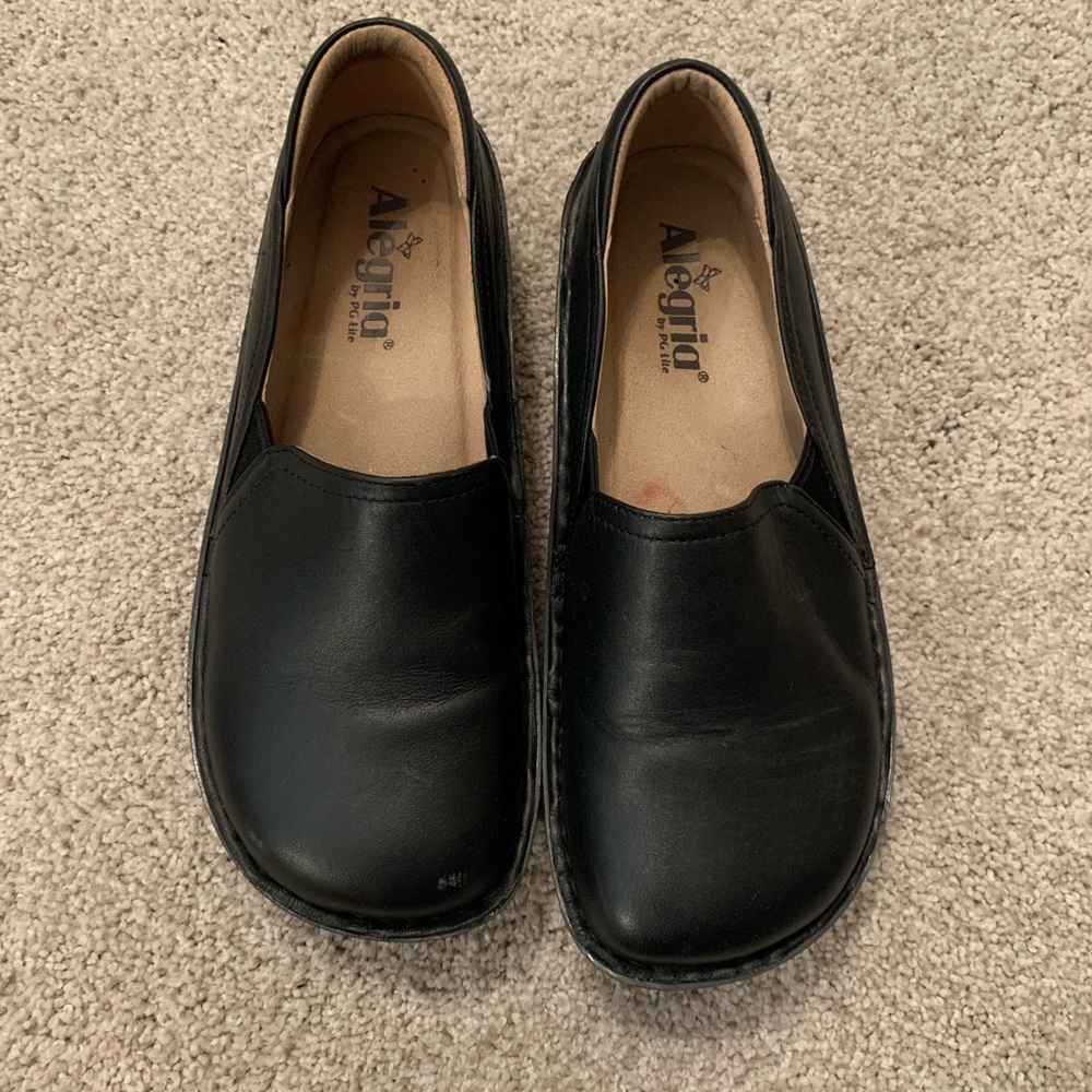 Clogs